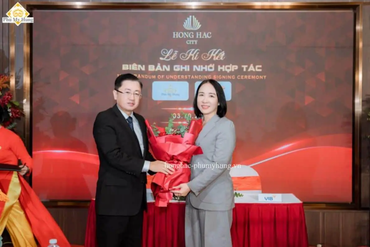 Phú Mỹ Hưng chính thức khai trương Sàn Giao dịch Bất động sản tại Hà Nội – Bước tiến chiến lược đưa Hồng Hạc City vươn xa 23 phu my hung khai truong van phong ha noi 8