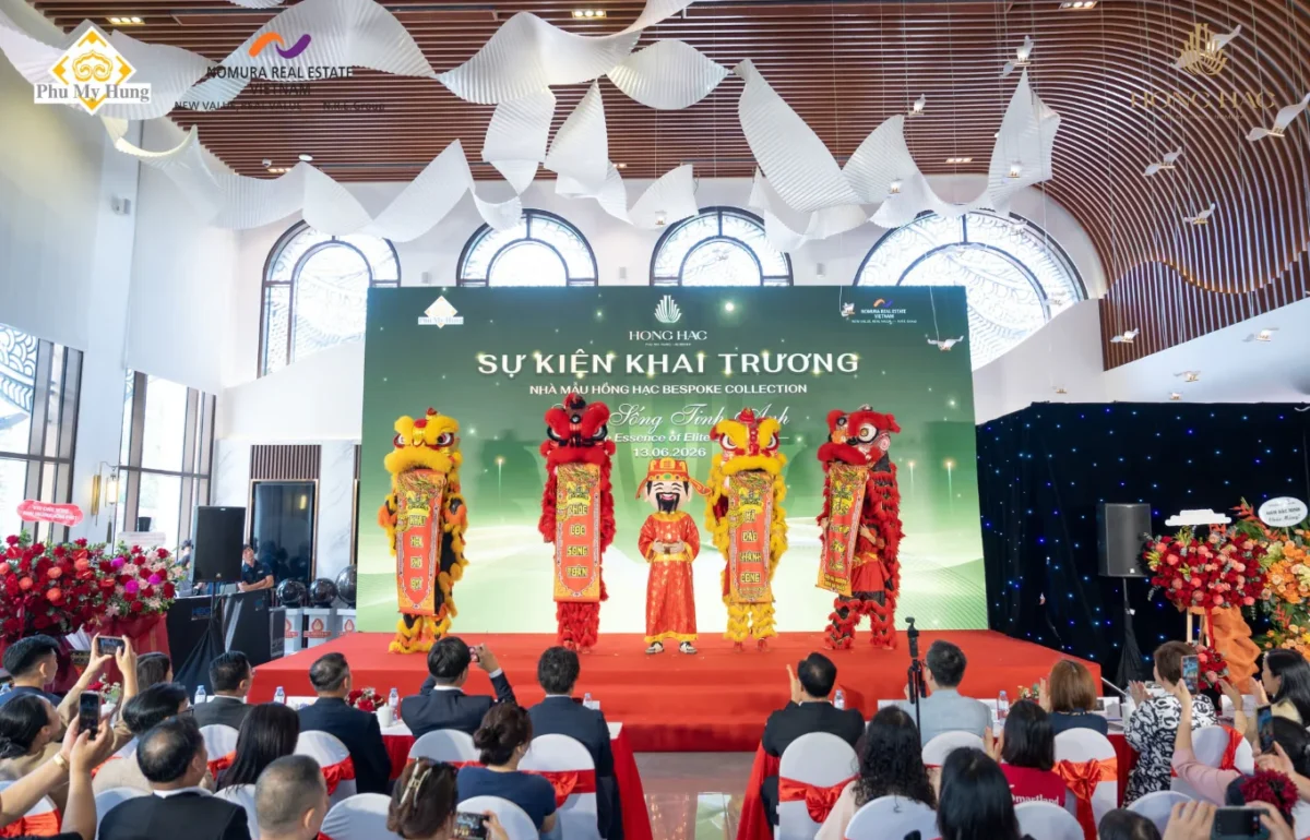Những Khoảnh Khắc Ấn Tượng Tại Sự Kiện Khai Trương Nhà Mẫu Hồng Hạc City 20 su kien khai truong hong hac 2