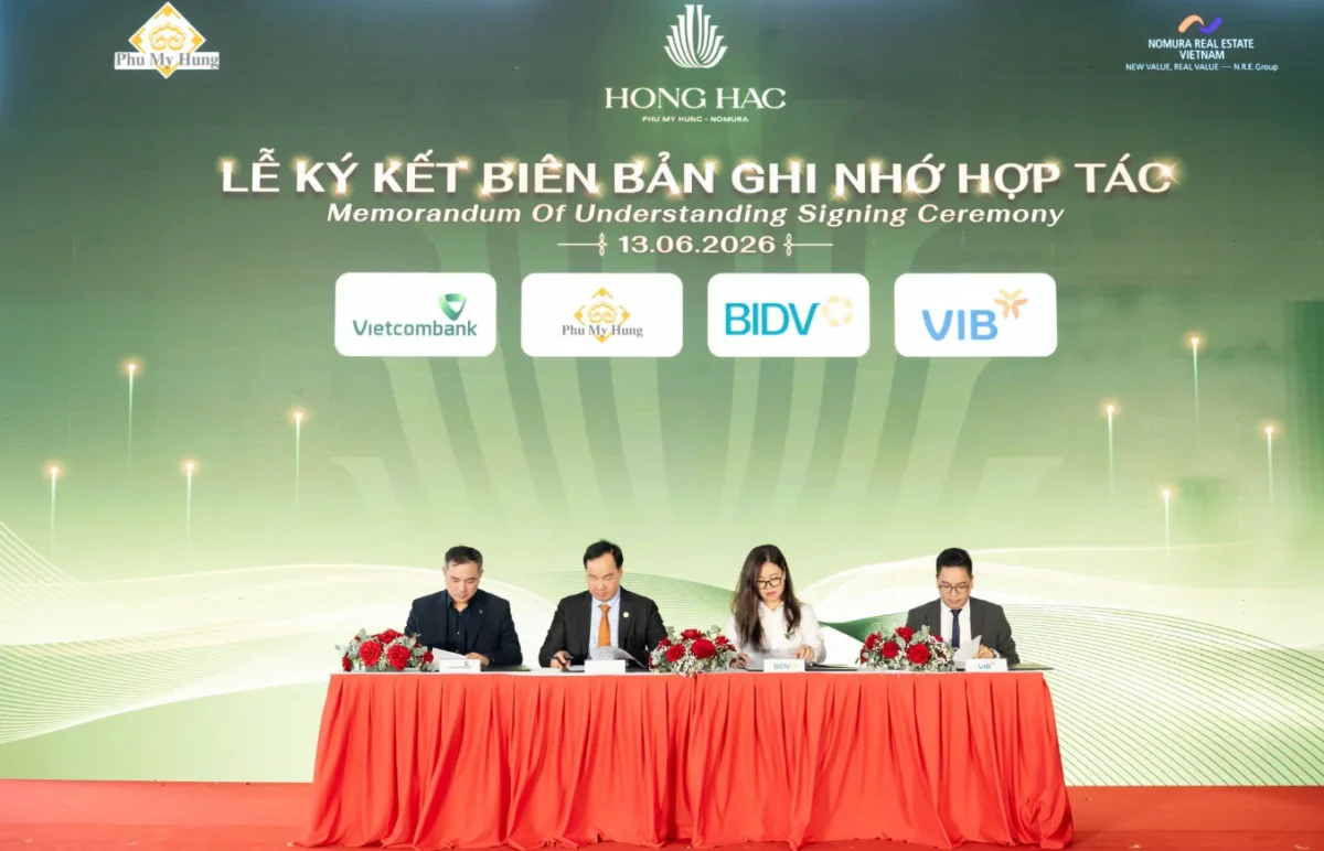 Những Khoảnh Khắc Ấn Tượng Tại Sự Kiện Khai Trương Nhà Mẫu Hồng Hạc City 24 su kien khai truong hong hac 5